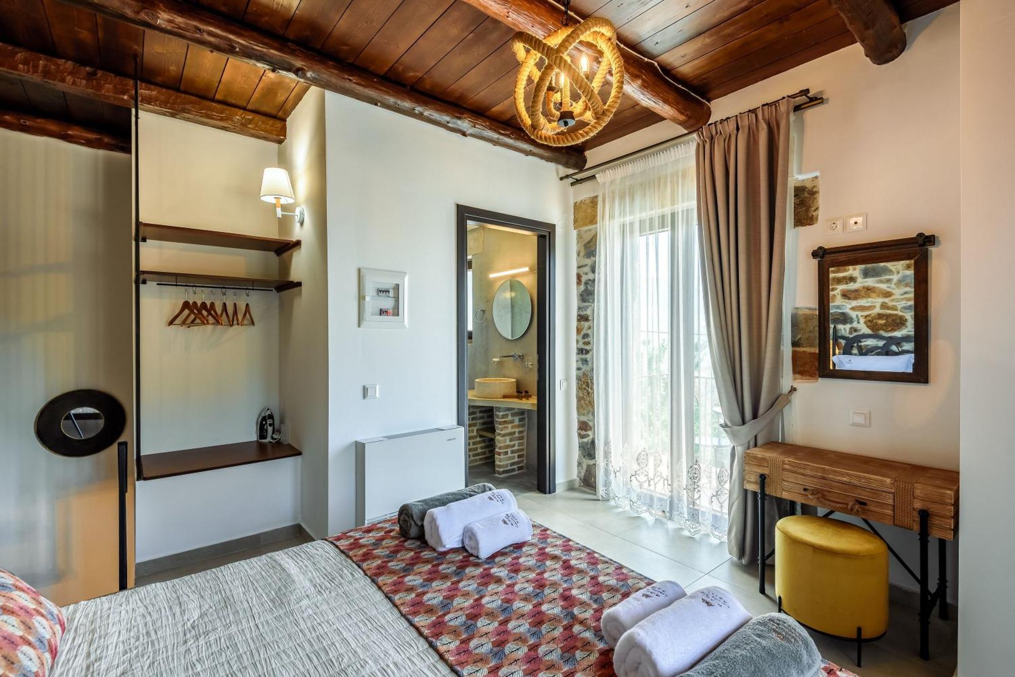 Minos Country Living Apartments Agriles ภายนอก รูปภาพ