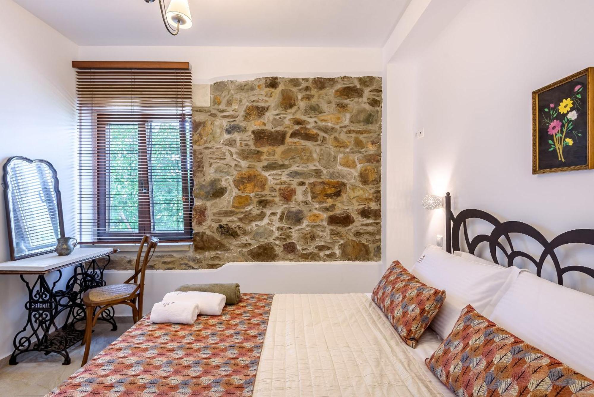 Minos Country Living Apartments Agriles ภายนอก รูปภาพ